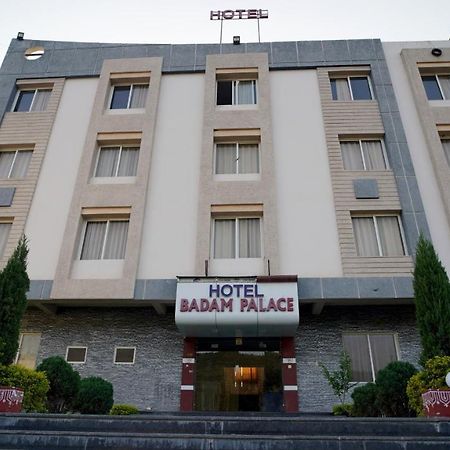 Hotel Badam Palace Удайпур Экстерьер фото